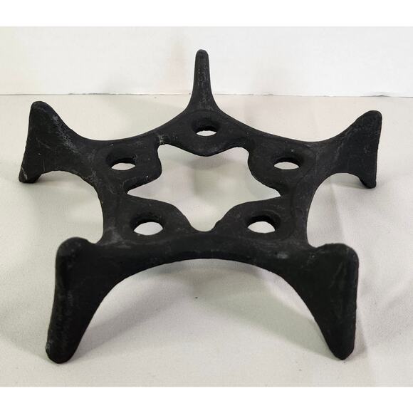 Cast Iron Teapot Holder Stand Japanese Star Trivet for Teapot Kettle - Picture 2 of 4